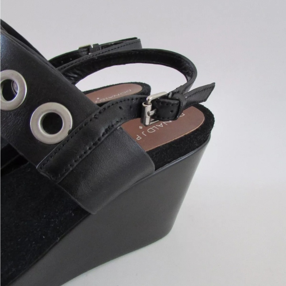 Donald J Pliner Jerri Black Wedges/ Sandals Size 11M - Picture 8 of 8